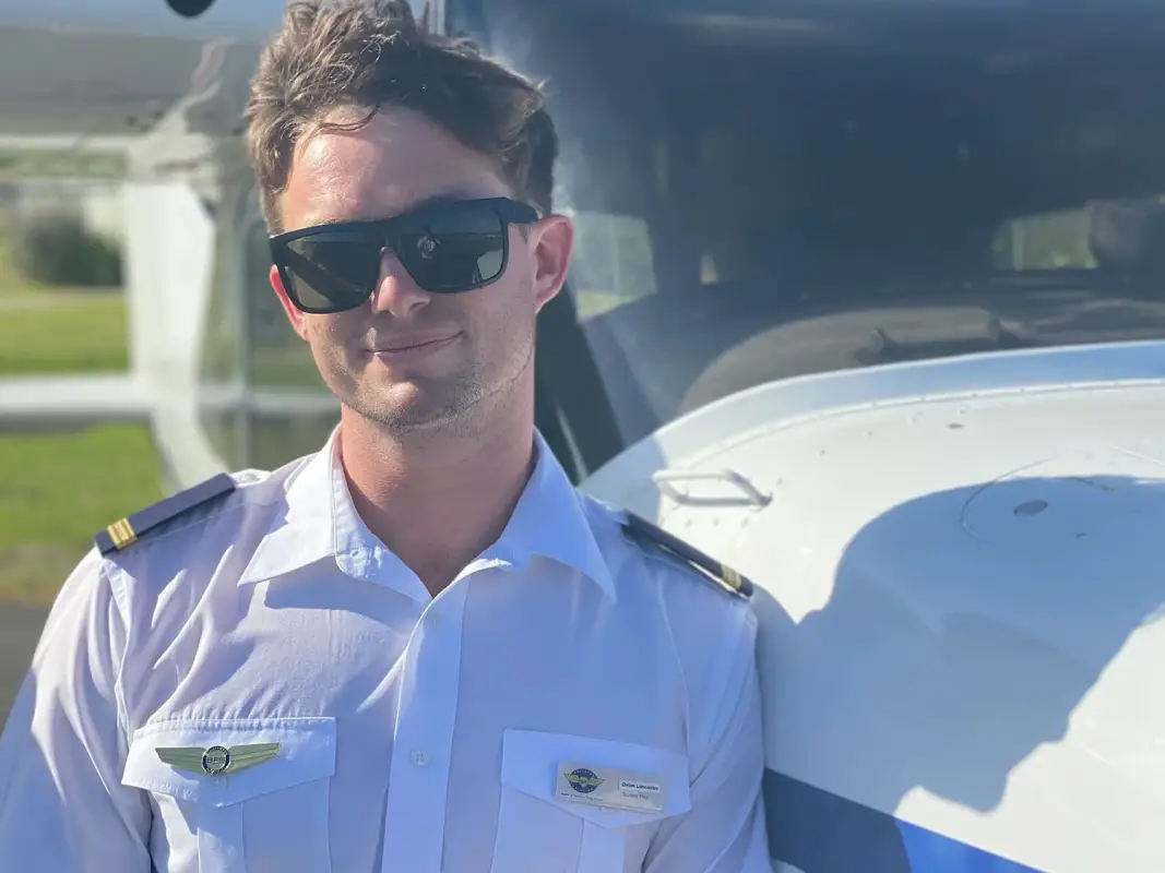 Photo from Bunbury Flying School's website