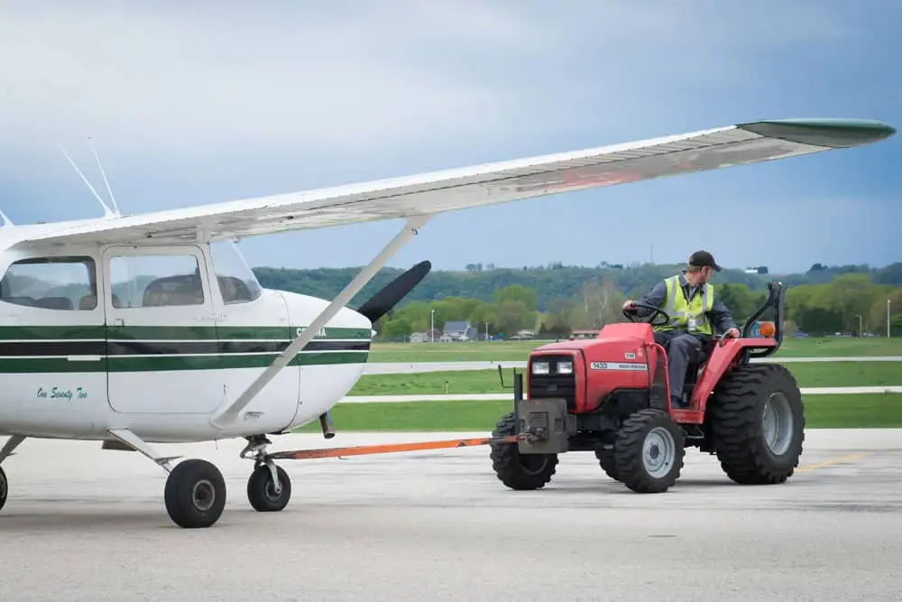 Photo from Colgan Air Services's website
