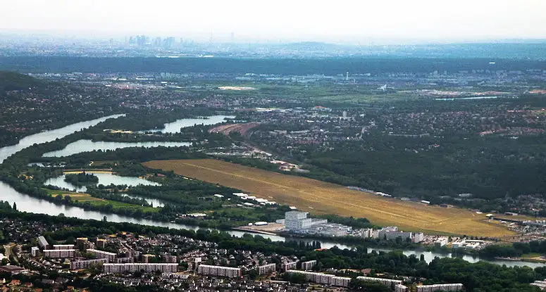 Foto von der Website von Aeroclub De Neuilly