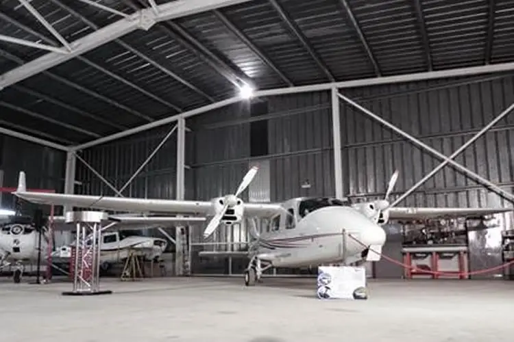 Photo from Malta School of Flying's website
