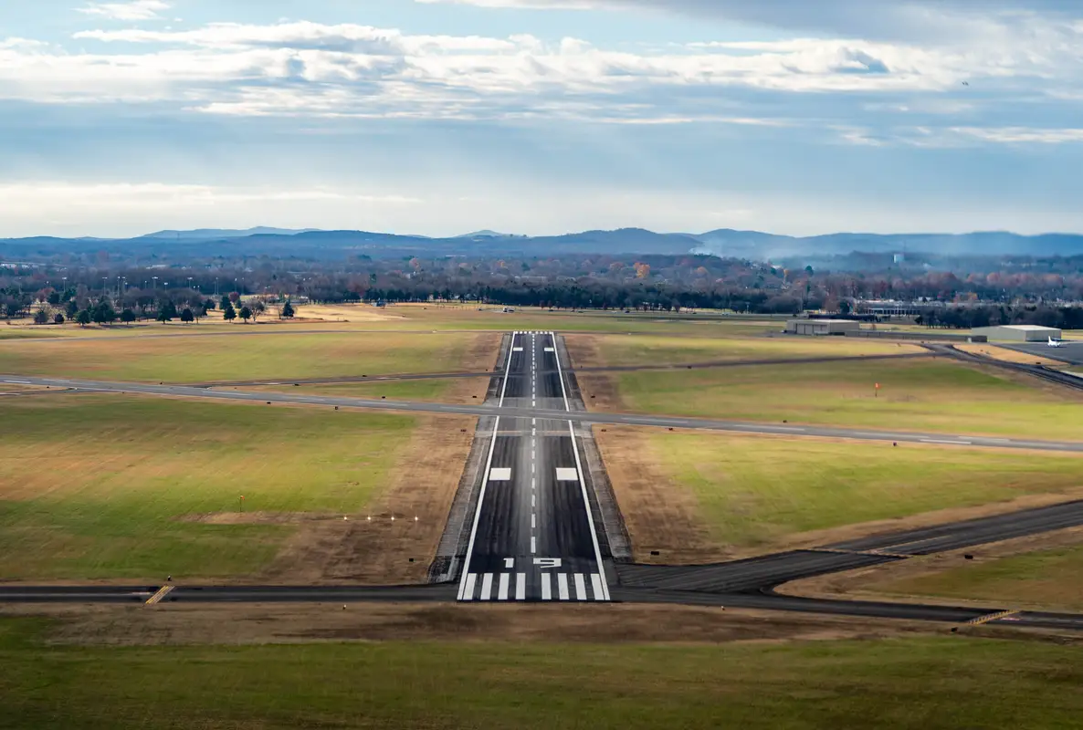 Photo from Wings of Eagles Aviation - Clarksville (CKV)'s website