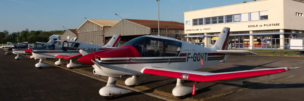Photo from Aeroclub De Vichy's website