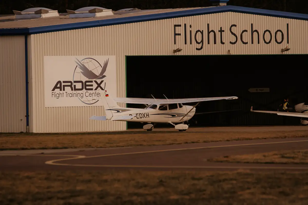 Foto del sitio web de Flugschule- und Luftfahrtunternehmen ARDEX GmbH