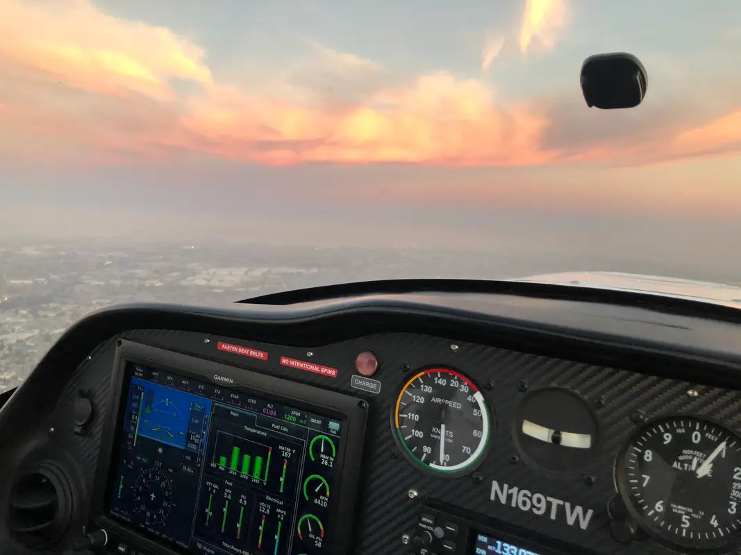 Photo from Sling Flying Club, LLC's website