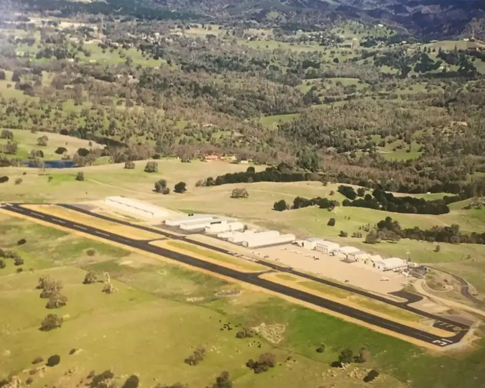 Photo from Foothill Aviation LLC's website