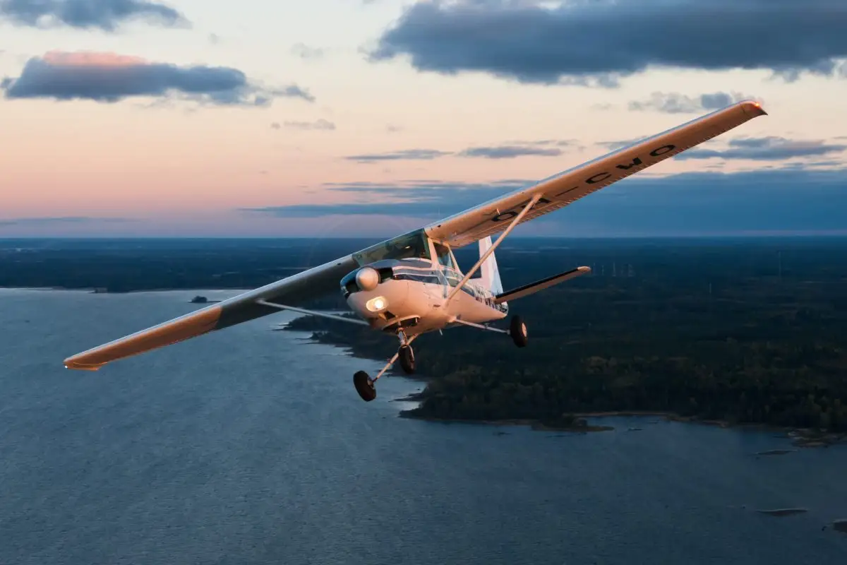 Foto von der Website von • TR(H) R44