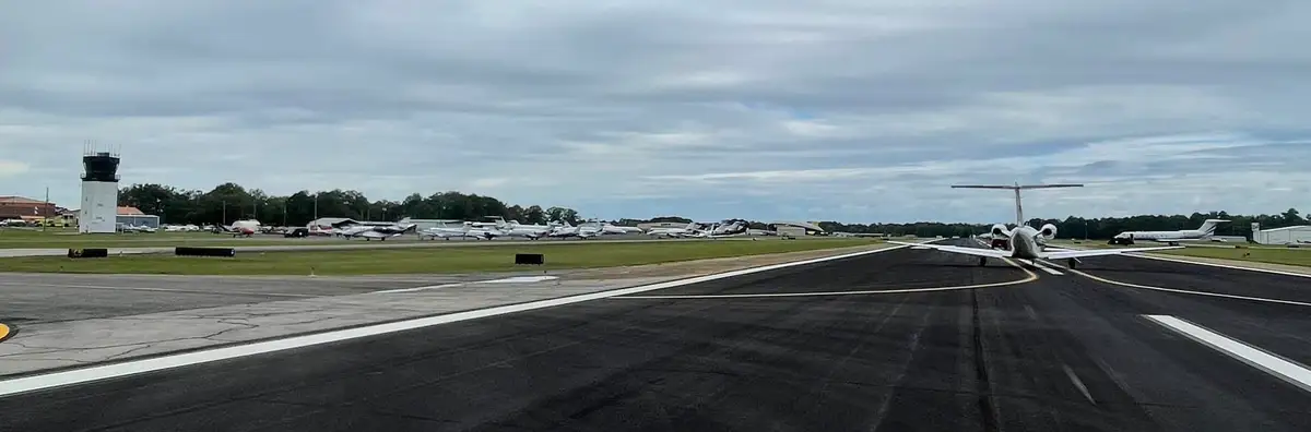 Photo from Sanders Flight Training Center - Tuscaloosa's website