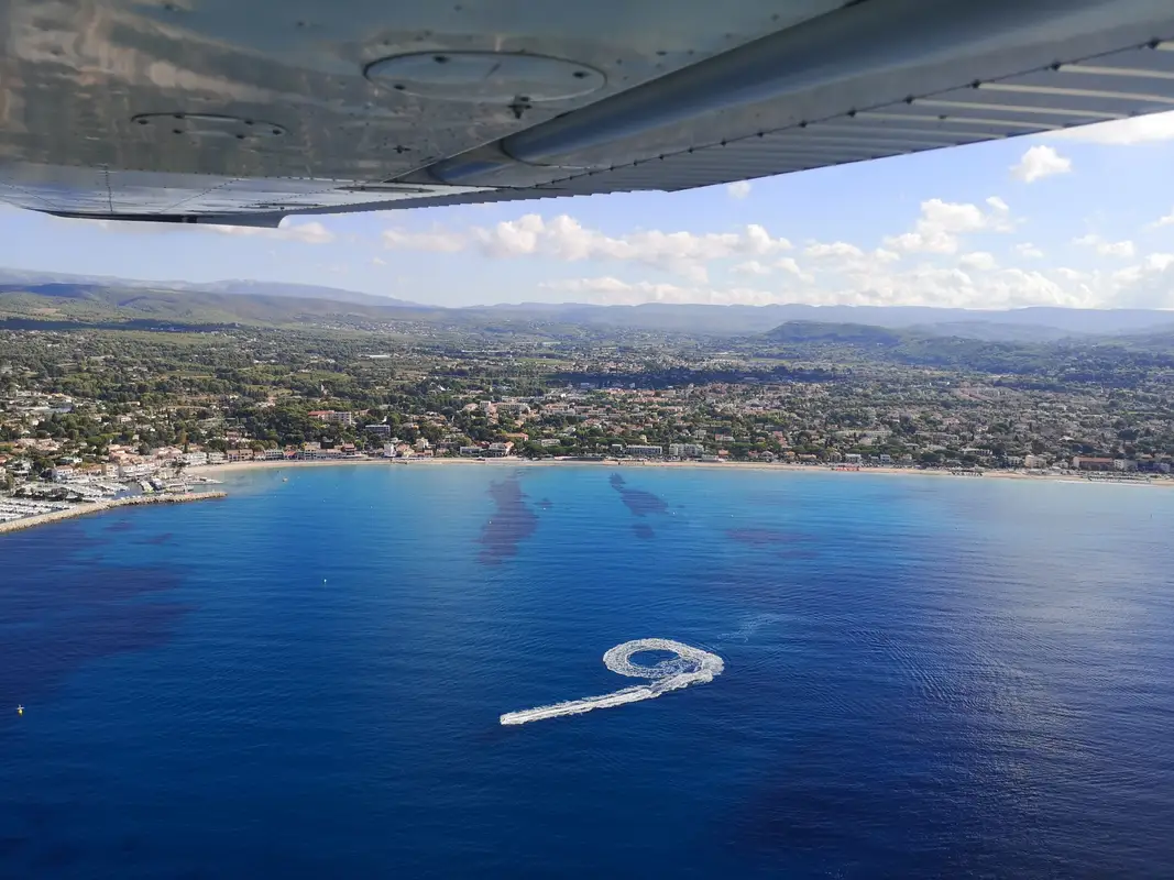 Foto von der Website von Air Azur Formation