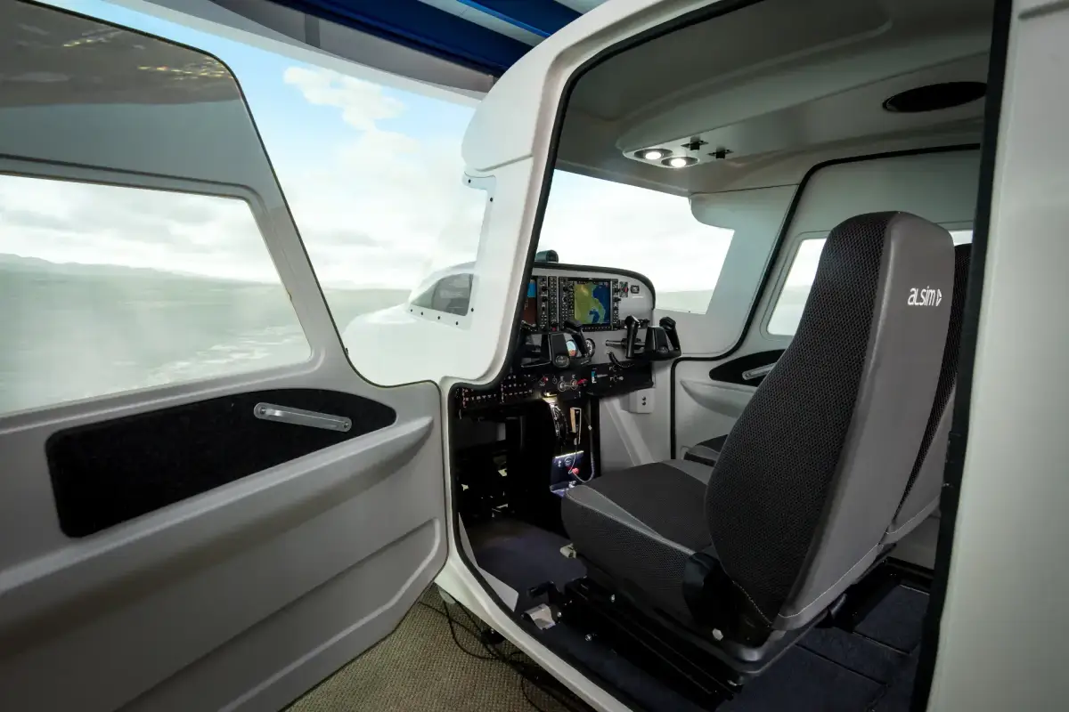 Photo from Cirrus Aviation INC's website