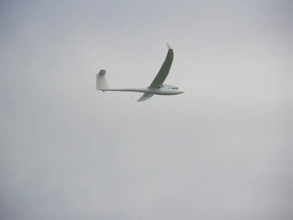 Photo from Centre De Planeurs De Haute Marne's website