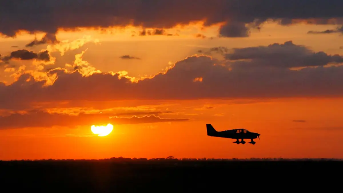 Photo from Aeroclub Dassault Ile De France's website
