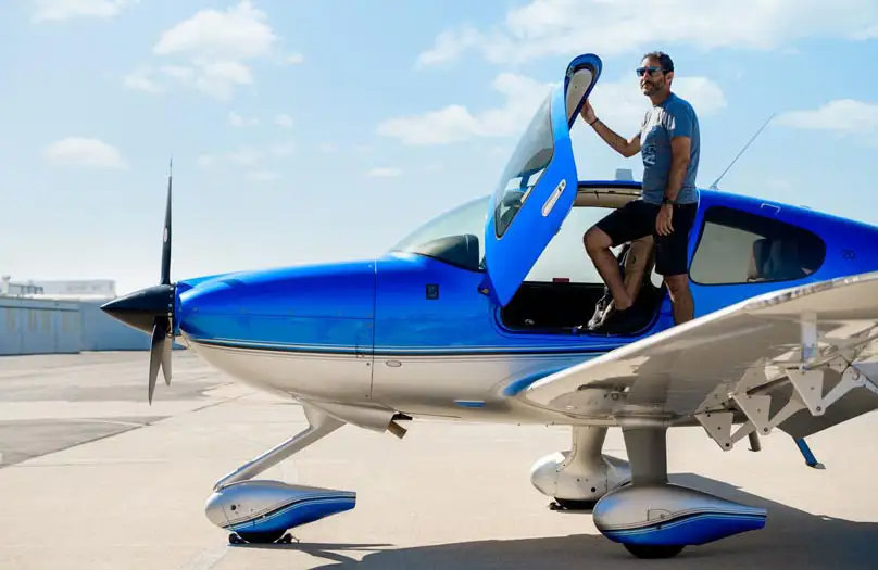 Foto von der Website von CalAir Aviation