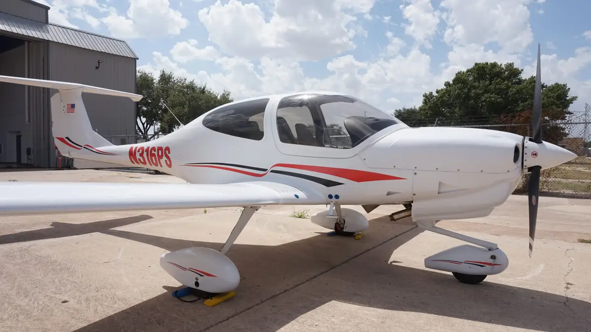 Photo from Skyline Aviation INC's website