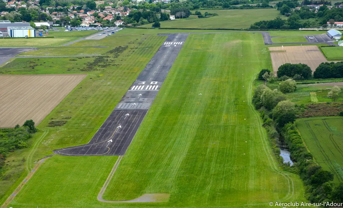 Foto von der Website von Aero-Club Aire Sur L'Adour