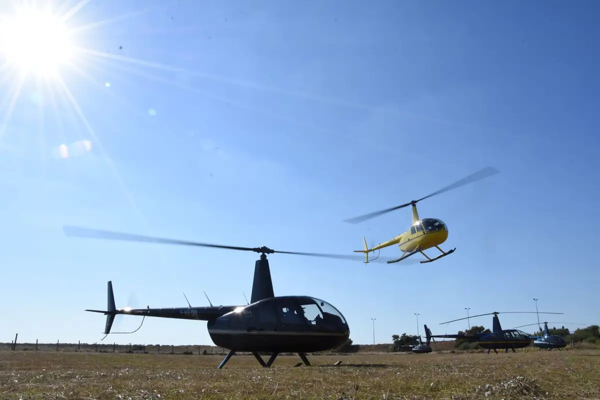Photo from Heliclub De L'Ain's website