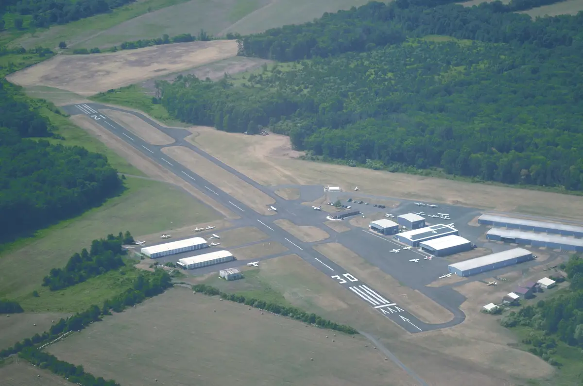Photo from Somerset Air Service's website