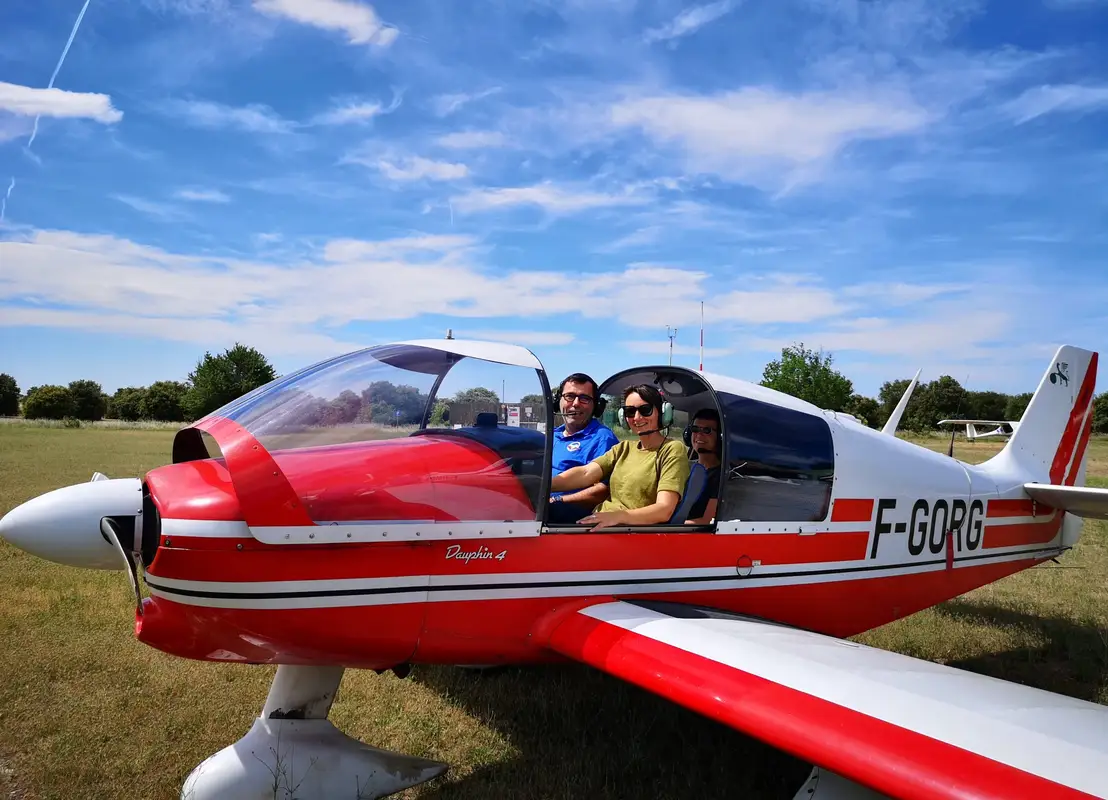 Photo from Aeroclub Du Haut Comtat's website