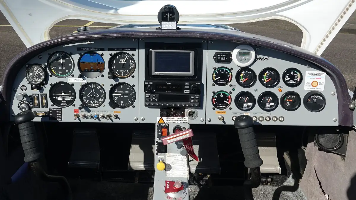 Photo from Aeroclub Des Grands Lacs's website