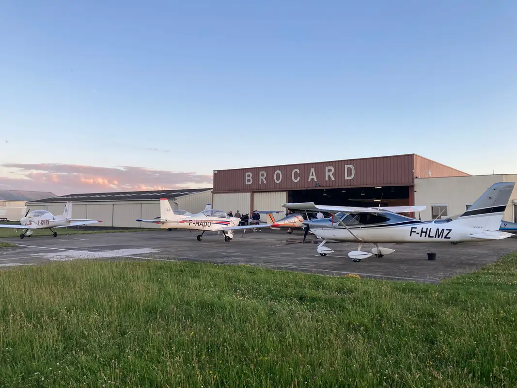 Photo from Aeroclub Brocard's website