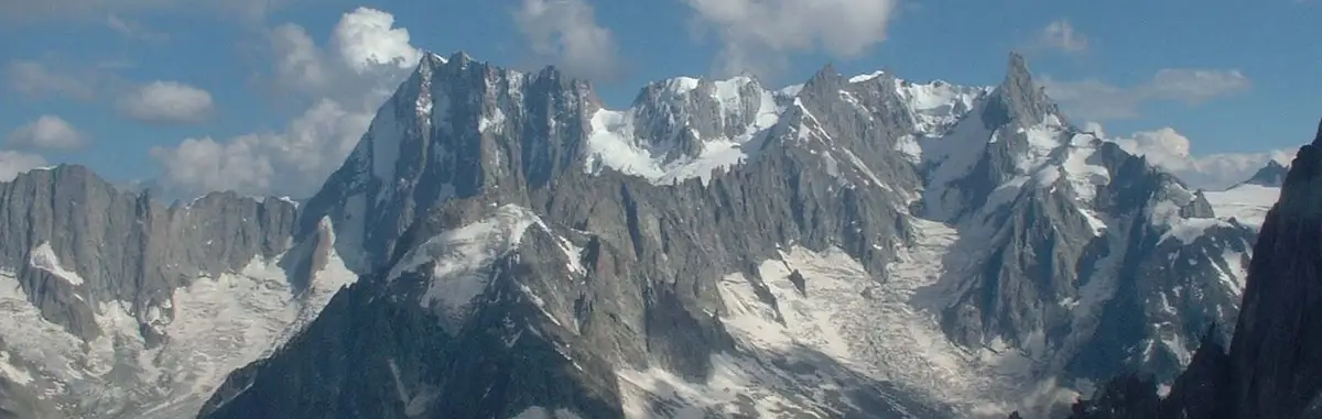 Photo from Grenoble Vol A Voile's website