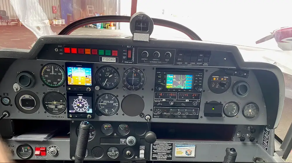 Foto von der Website von Aeroclub D'Aubigny