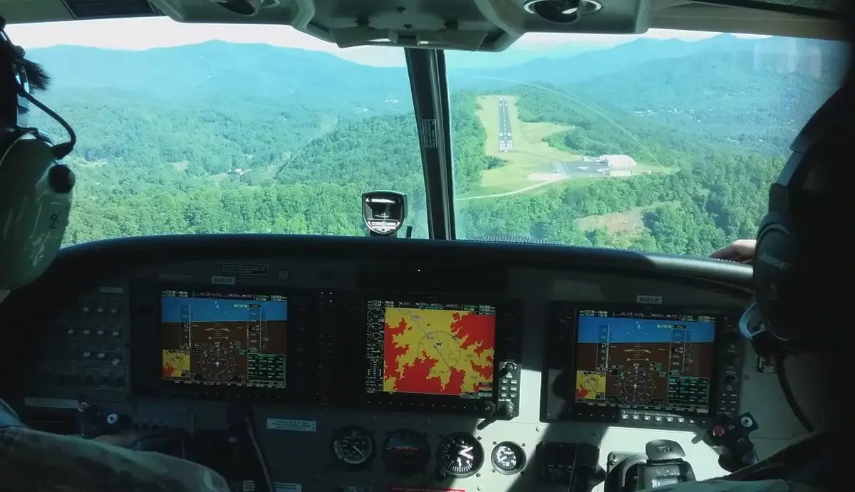 Photo from Kachemak Bay Flying Service Inc's website