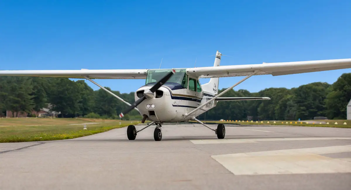 Photo from Hampton Airfield's website