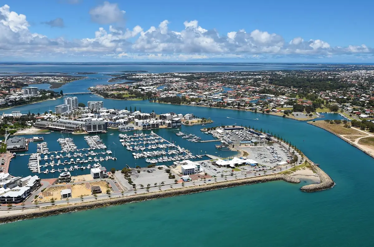 Photo from Royal Aero Club Of Western Australia's website