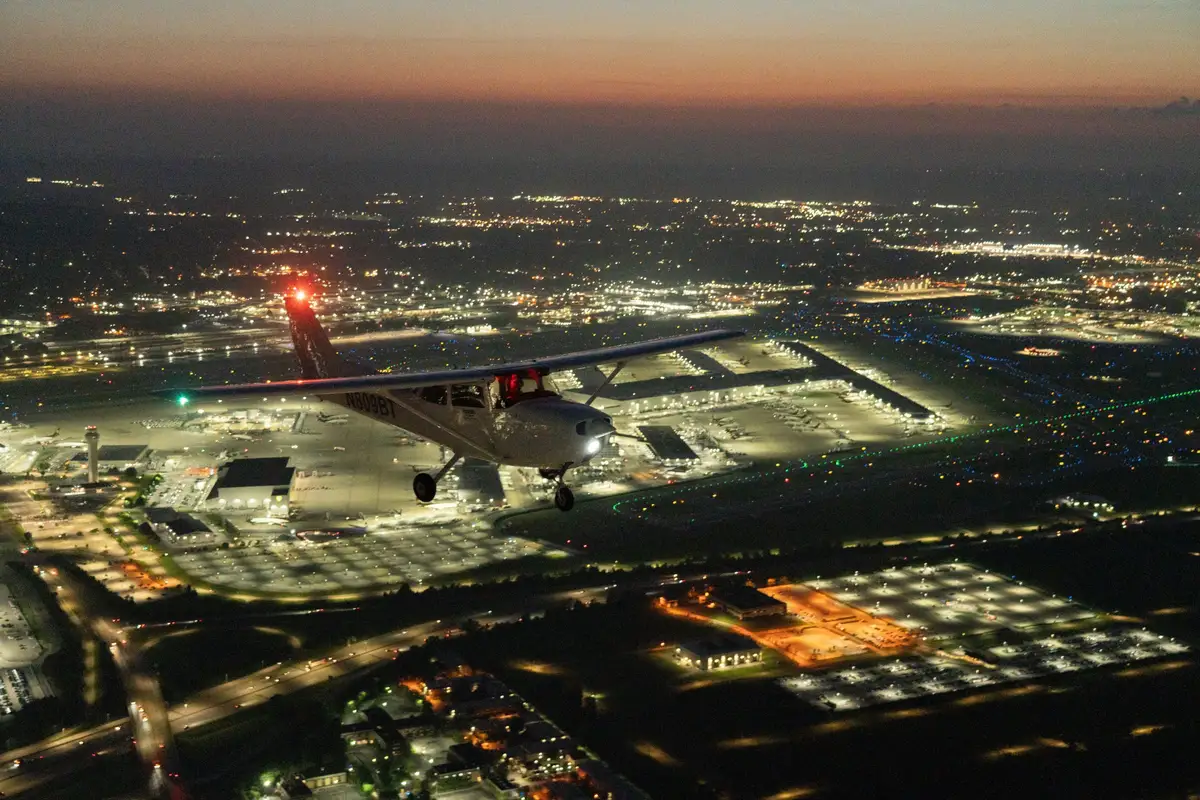 Photo du site web de Louisville Aviation