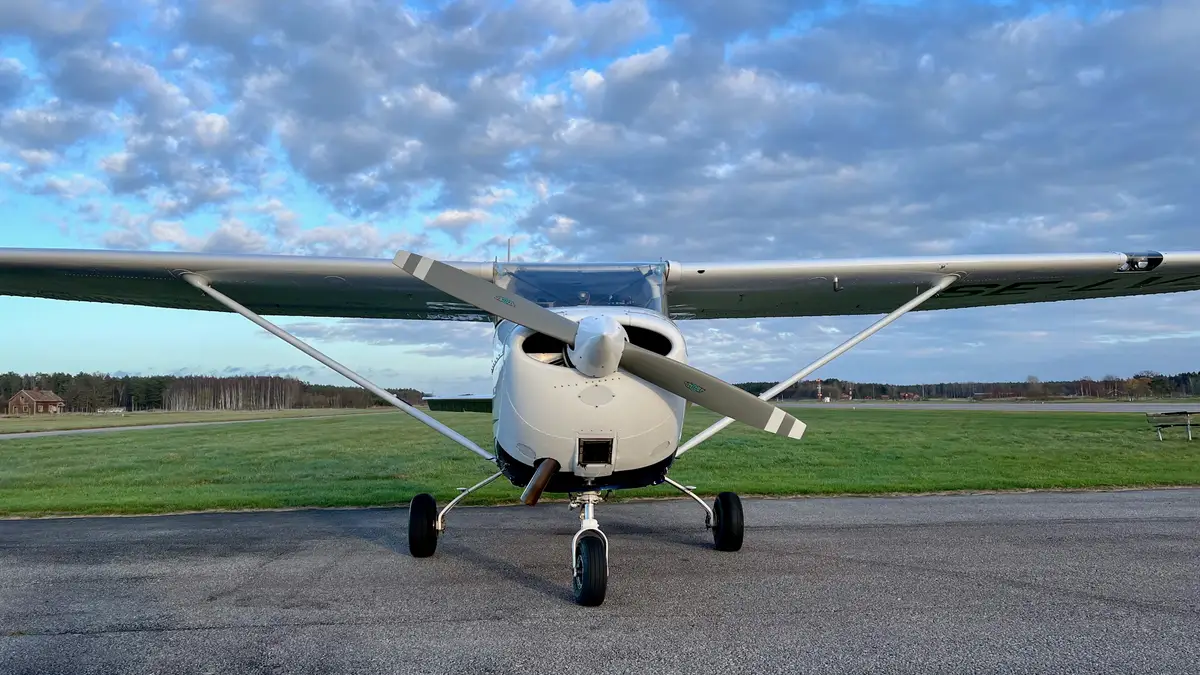 Photo from eFlight Training AB's website
