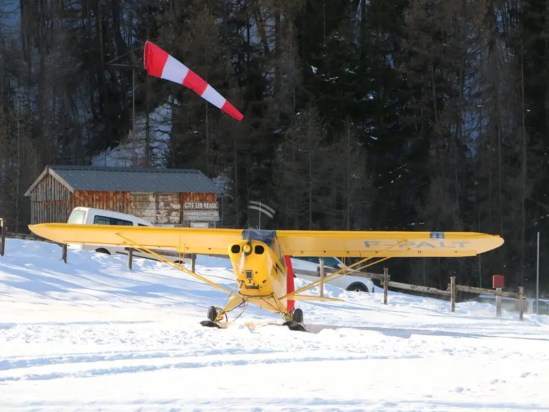 Photo from Aeroclub De Valloire's website