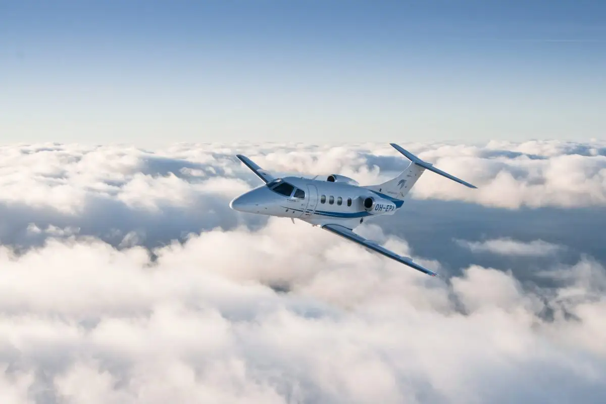 Foto von der Website von • TR(H) R44
