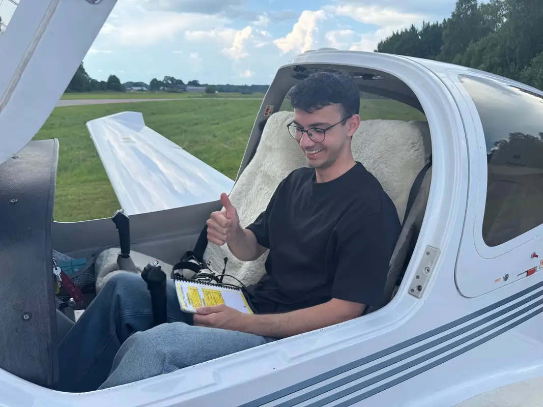 Photo from Roslagens Flygklubb's website