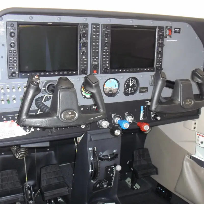 Photo from University Air Center's website