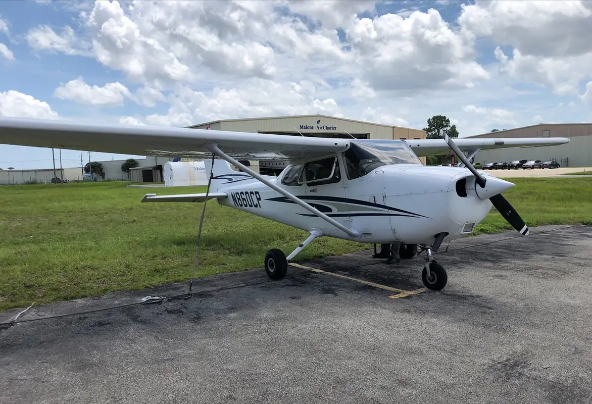 Foto von der Website von Sterling Flight Training - Tallahassee