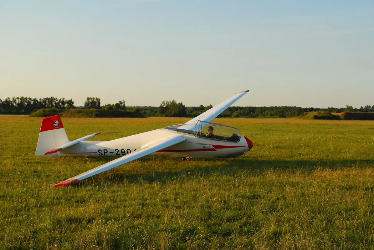 Photo from PL.ATO.062 — Aeroklub 'Orląt' w Dęblinie's website