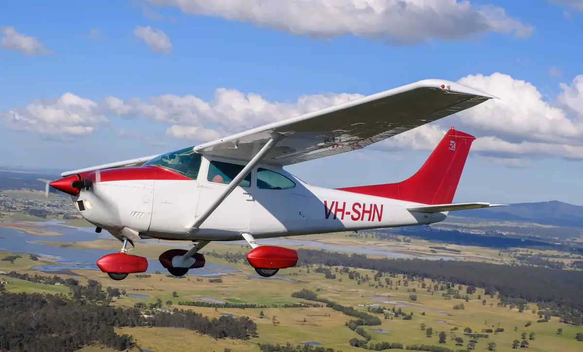 Photo from Phil Unicomb Aviation Pty Ltd's website