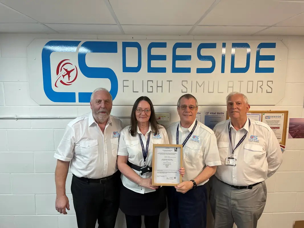 Photo du site web de Deeside Flight Training Limited