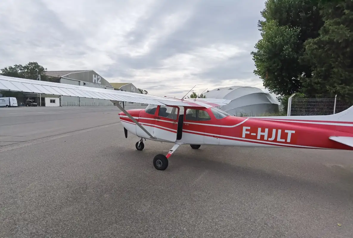 Photo from Aeroclub Cannes Mandelieu Louis Carrier's website