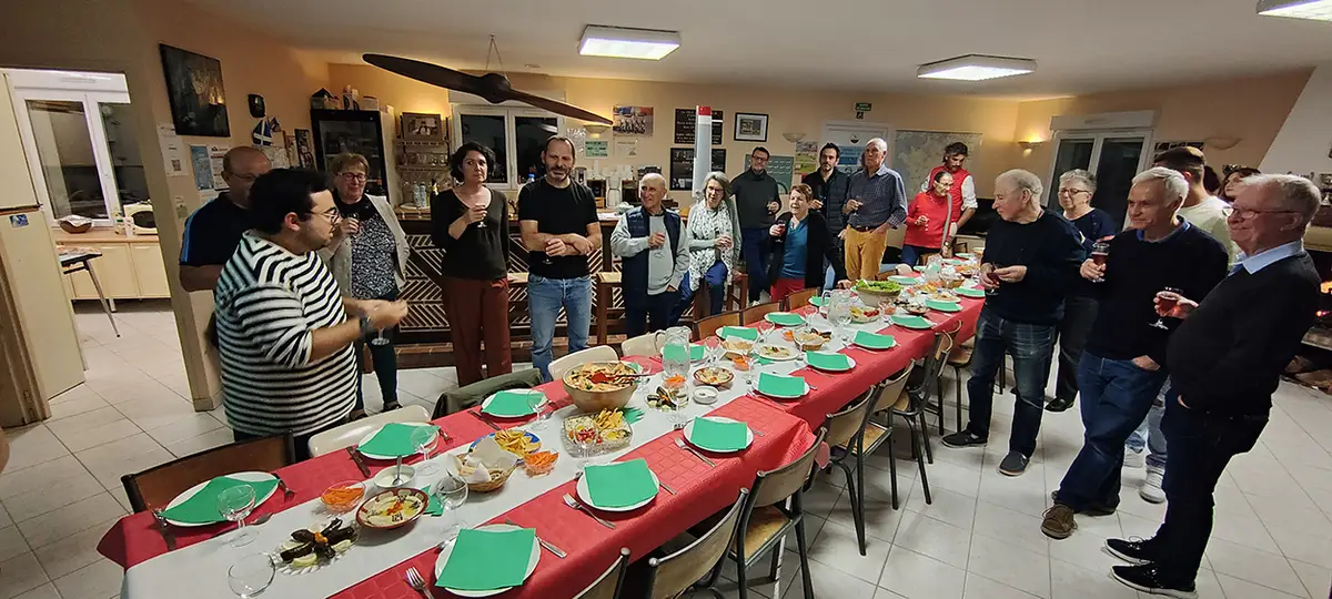 Foto von der Website von Aeroclub D'Aubigny