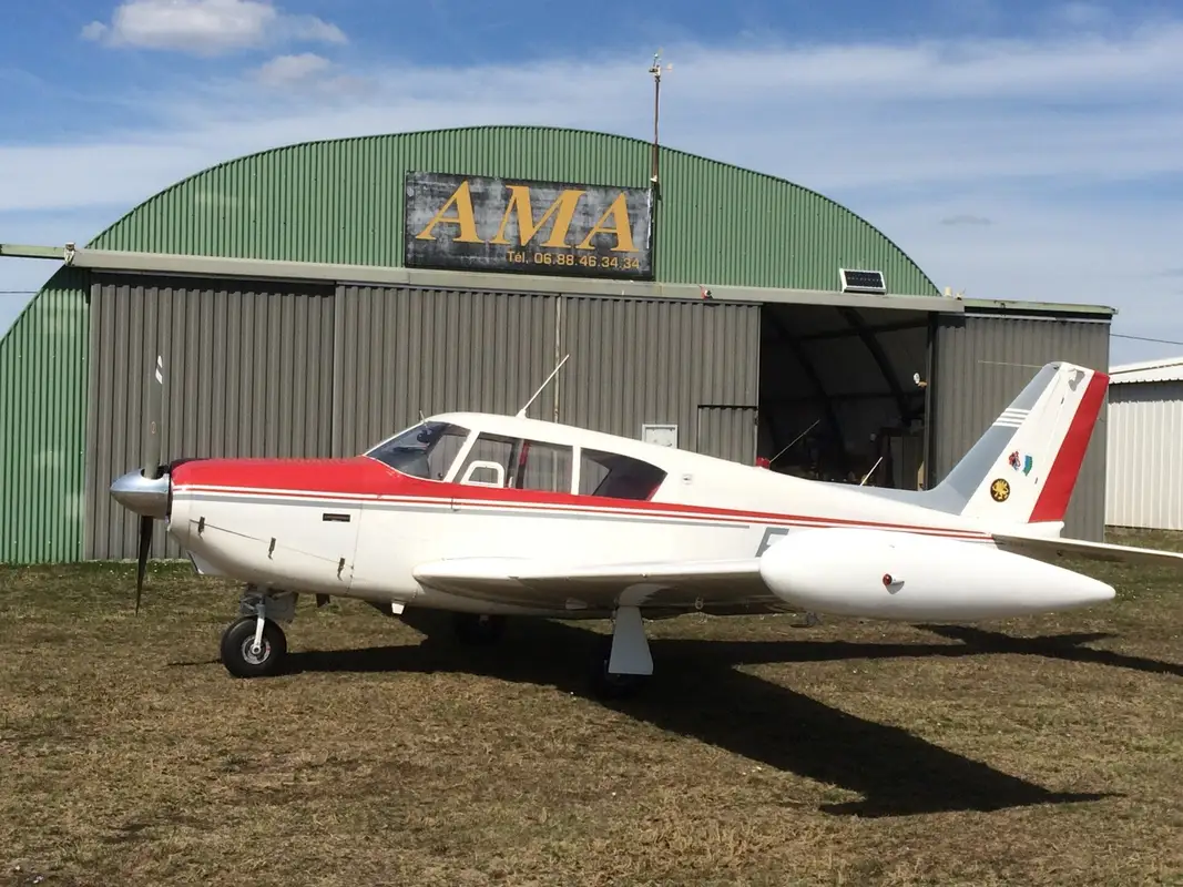 Photo from Aeroclub Les Dragons's website
