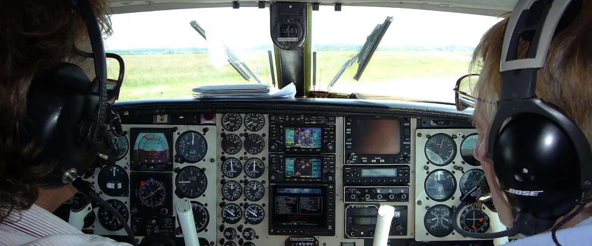 Photo from Aeroclub De L'Ouest Parisien's website