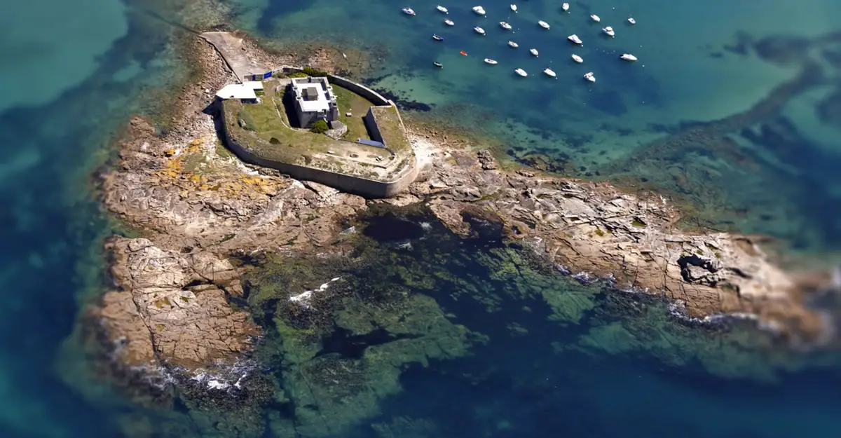 Photo from Aeroclub De La Region De Lorient's website