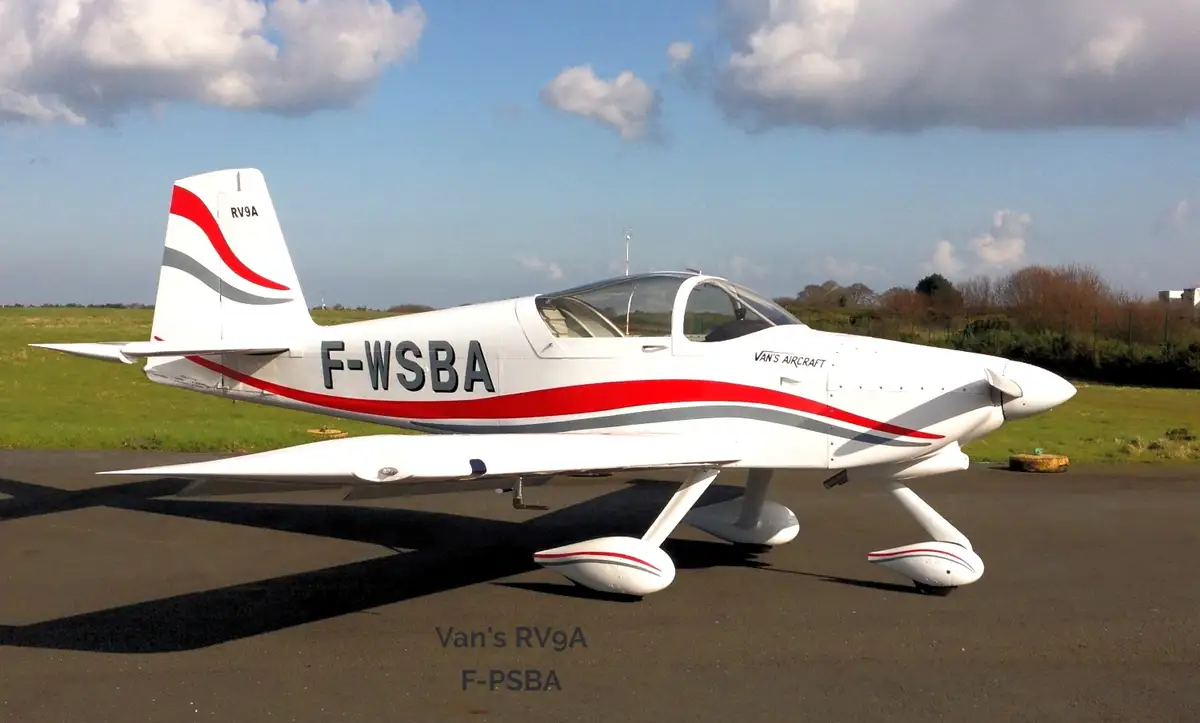 Photo from Aeroclub De Saint Brieuc Armor's website