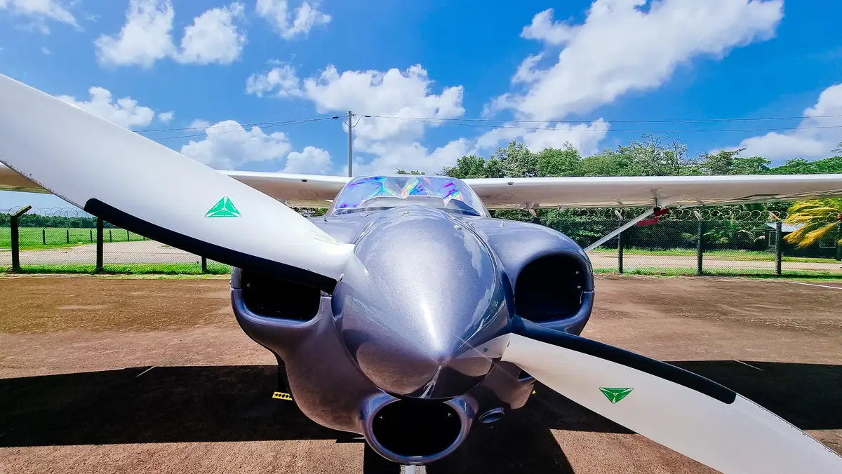 Photo from Martinique Easy Fly's website