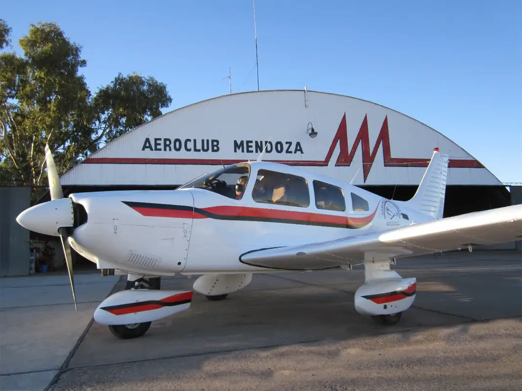 Foto von der Website von Aeroclub Mendoza (CIAC Tipo II)