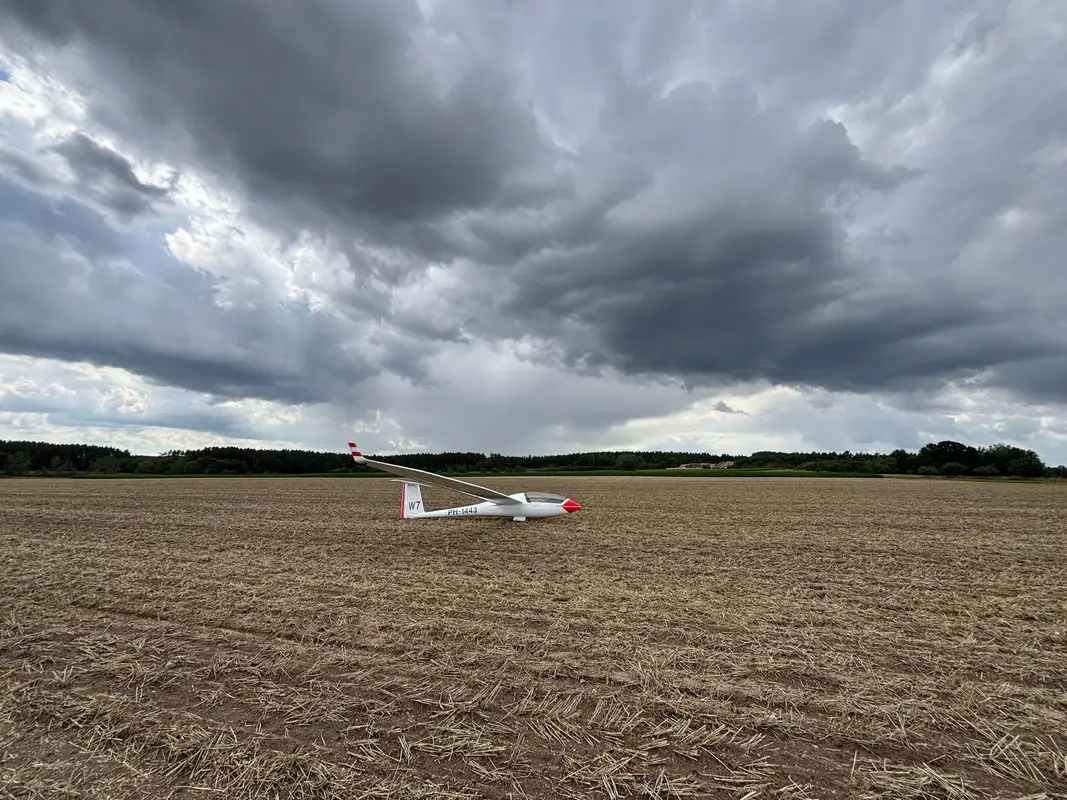 Photo from West Brabantse Aero Club - Radiotelephony - VFR only's website