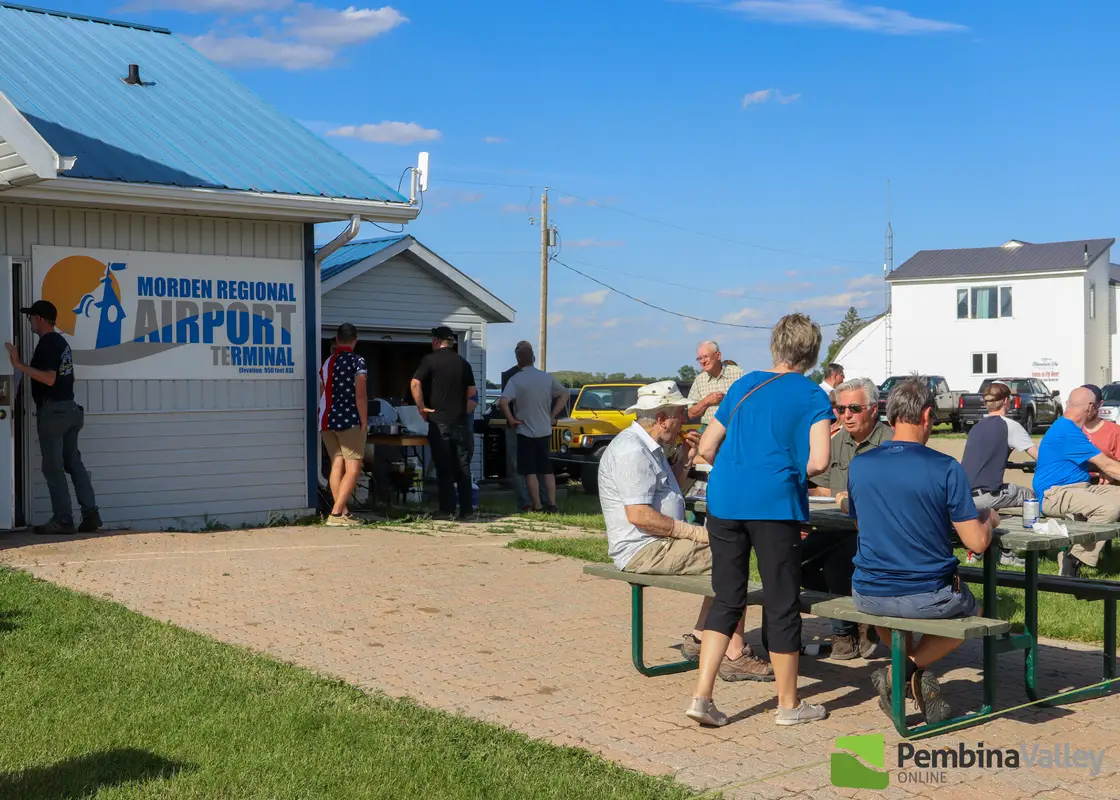 Photo from Morden Flying Club's website