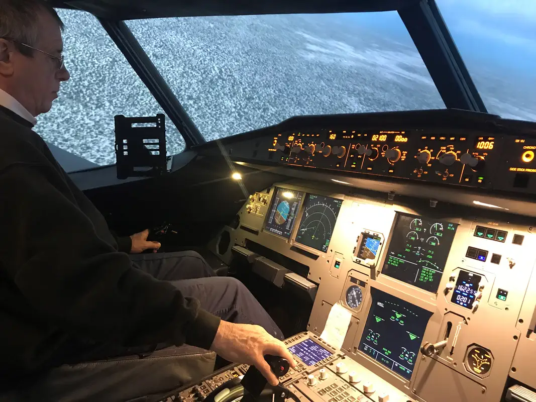Photo du site web de Deeside Flight Training Limited