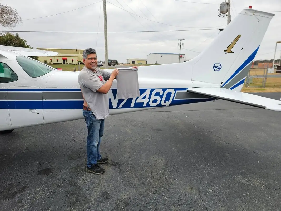 Foto von der Website von Pressley Aviation